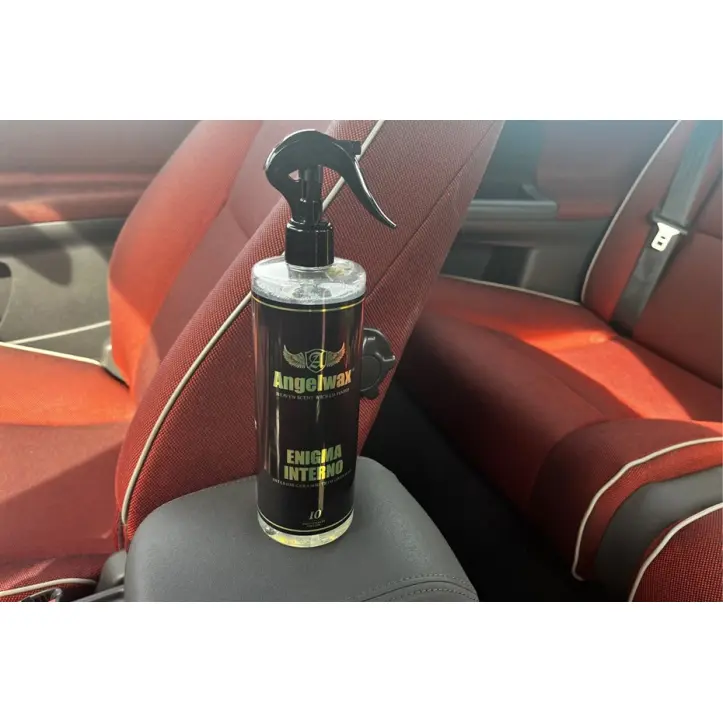 Angelwax Enigma Interno Plastic & Fabric Dressing 2 Angelwax Enigma Interno Interior trim dressing