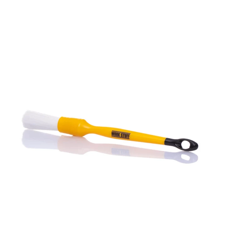 w_detailing_brush_albino_16.jpg